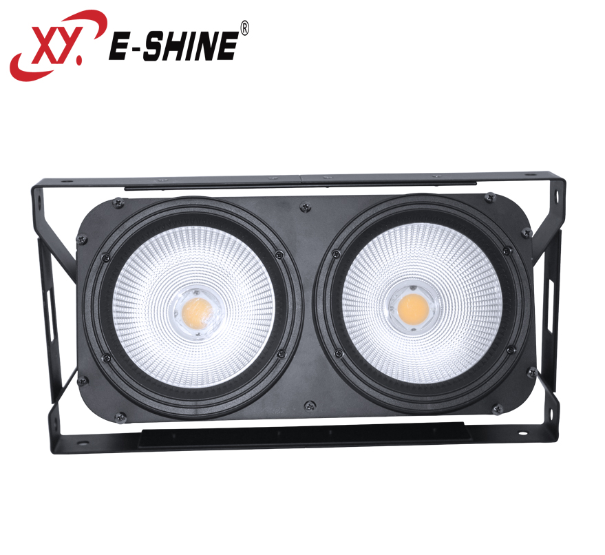 XY-LED 2100G 两眼观众灯